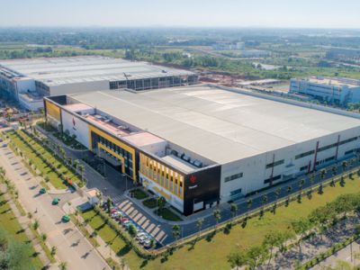 Phim cách nhiệt cho nhà máy VinsMart – Khu CNC Láng Hòa Lạc