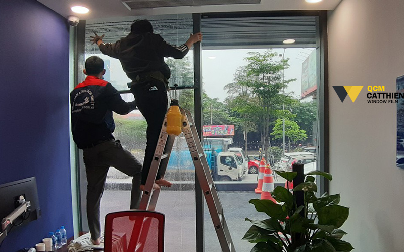 Liên tục tuyển dụng thợ thi công thi công Phim cách nhiệt
