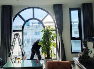 dán kính chống nắng Solux