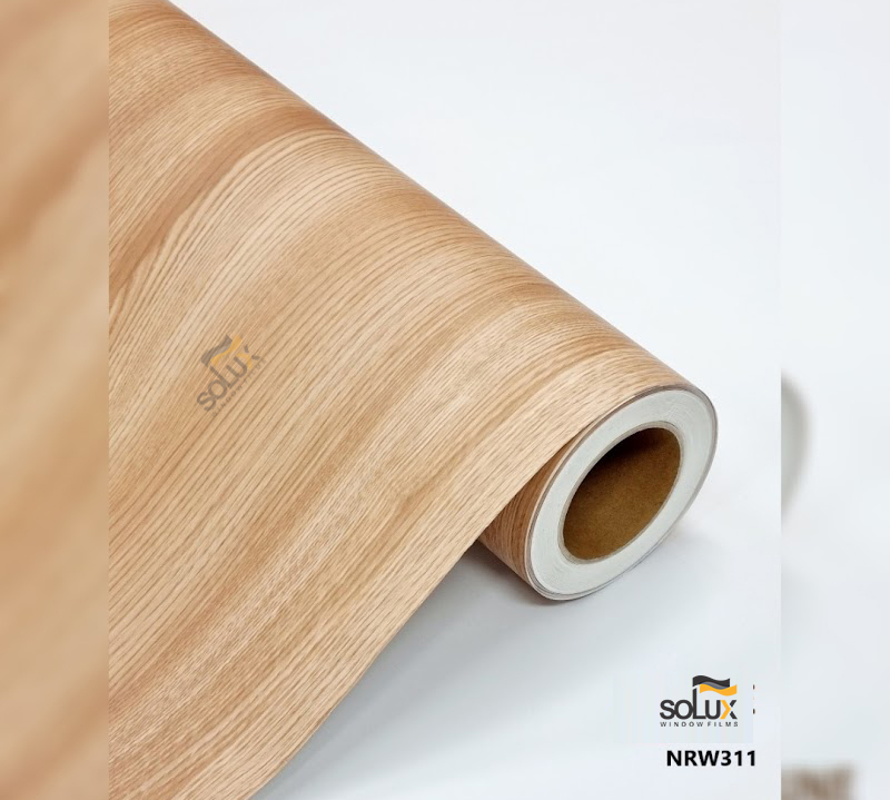 Solux NRW 311 – Film nội thất họa tiết vân gỗ mặt nhẵn màu nâu đỏ